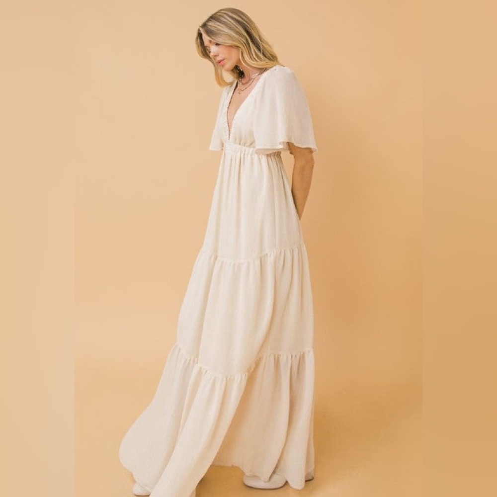 FLYING TOMATO
Sweet Sophistication Maxi Dress